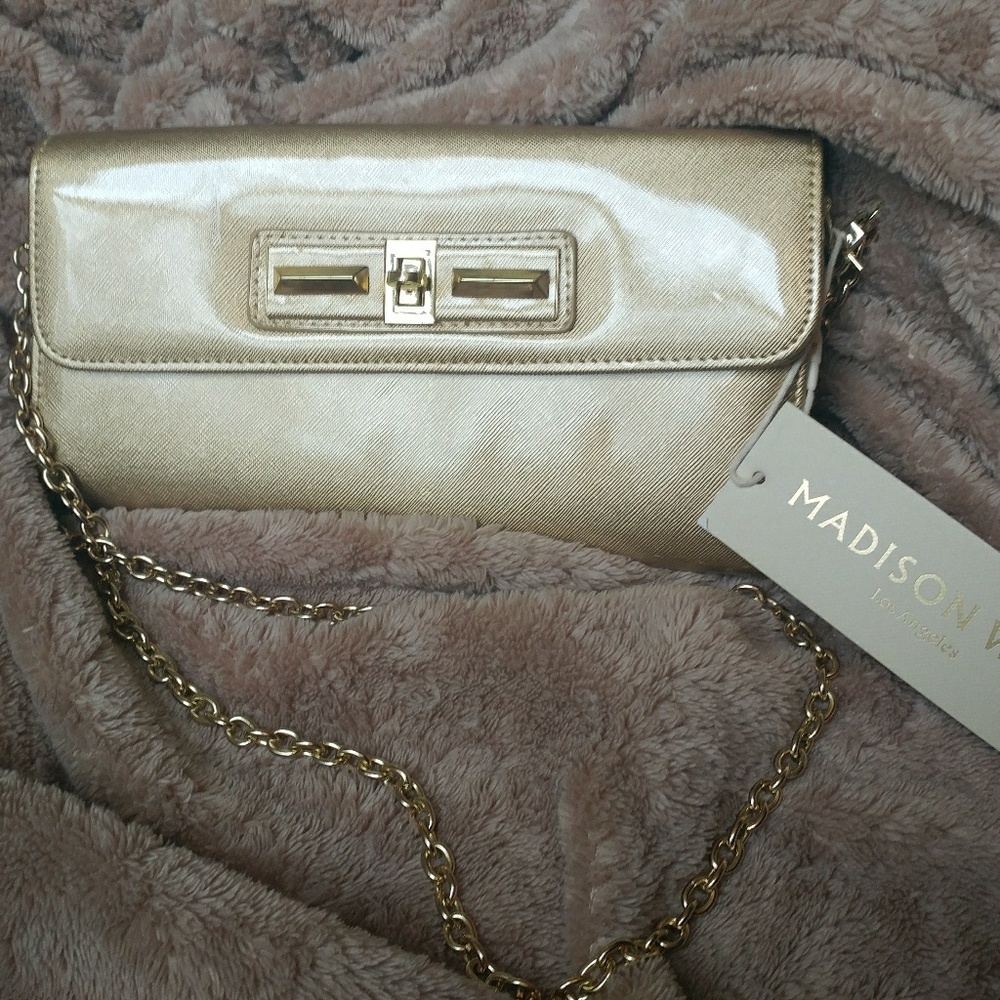 SOLD!🆕 GoldenPatent Leather Clutch